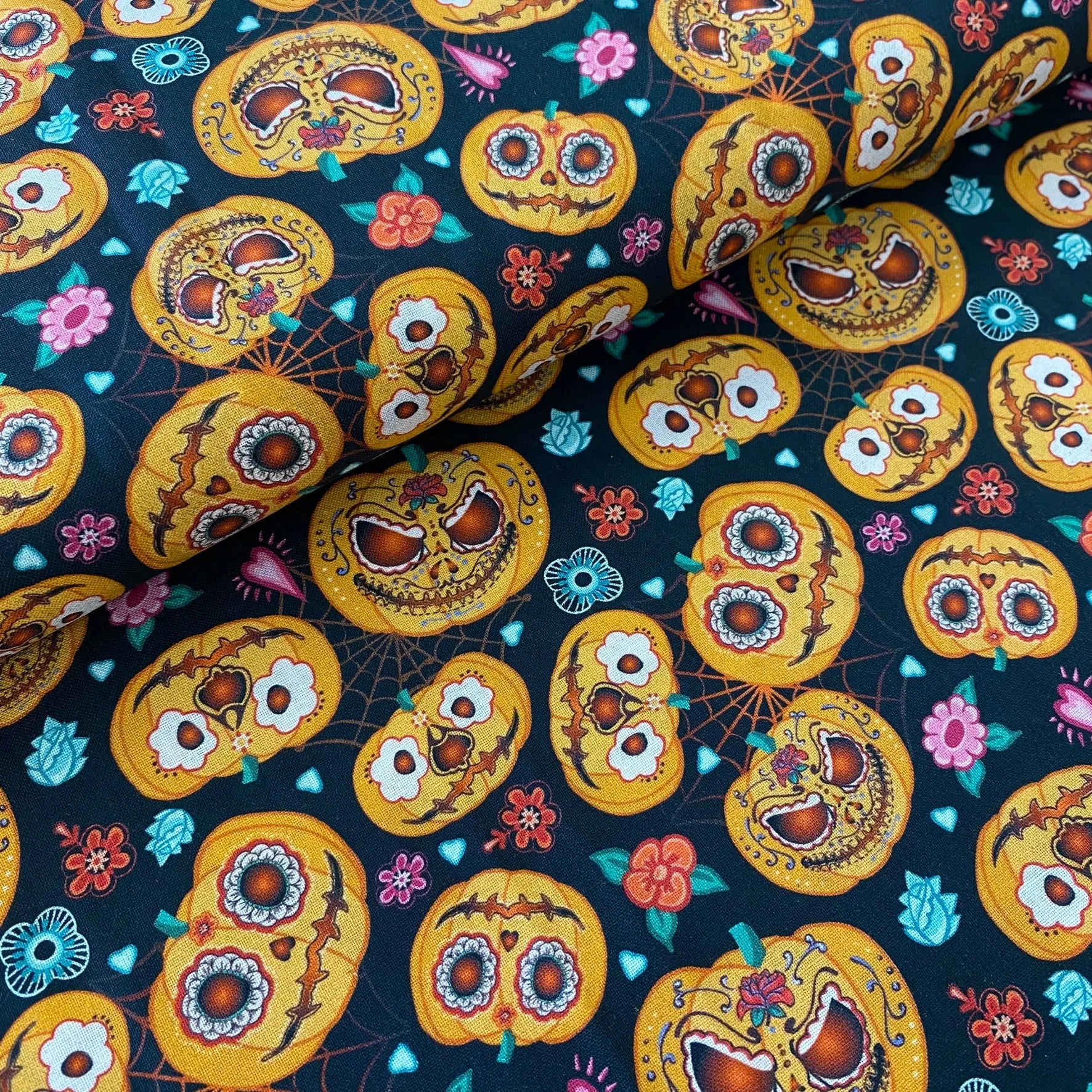 100% Cotton - Pumpkin Faces - £8.50 Per Metre - Sold by Half Metre