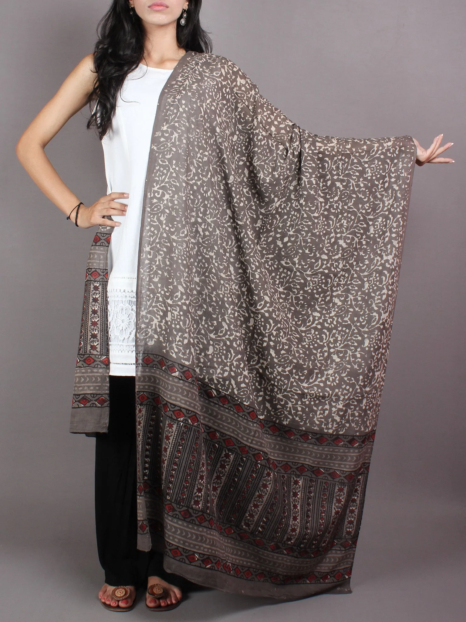 Beige Multi Color Cotton Mul Hand Block Printed Dupatta - D0417065