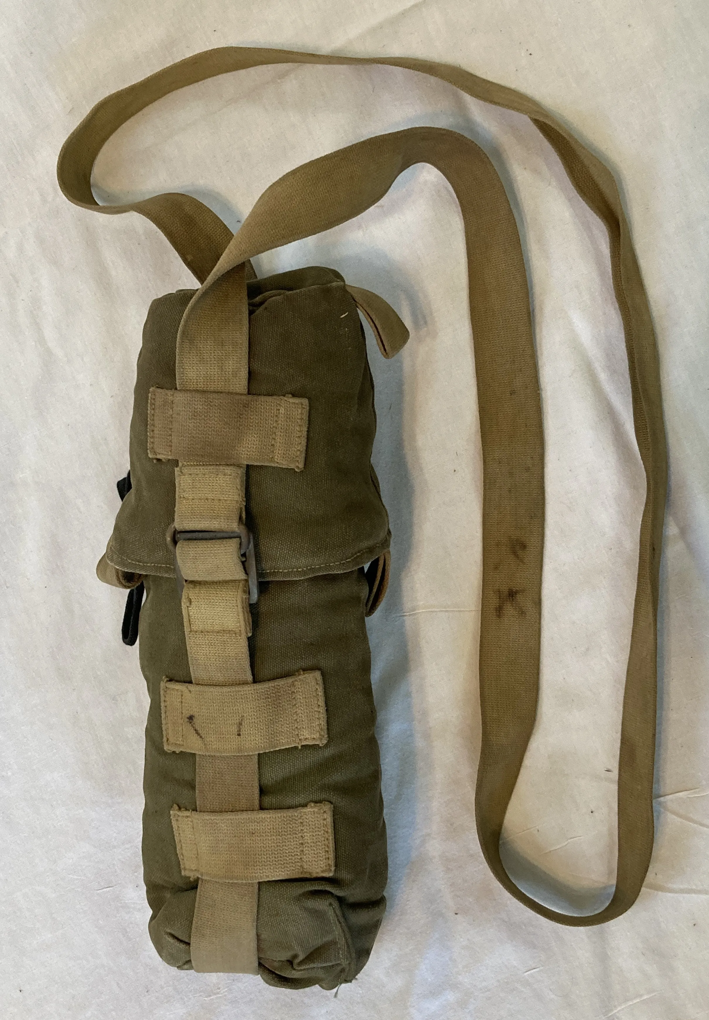 Canadian Forces Cylindrical Liquid Container Carry Bag Early 2-Piece Type