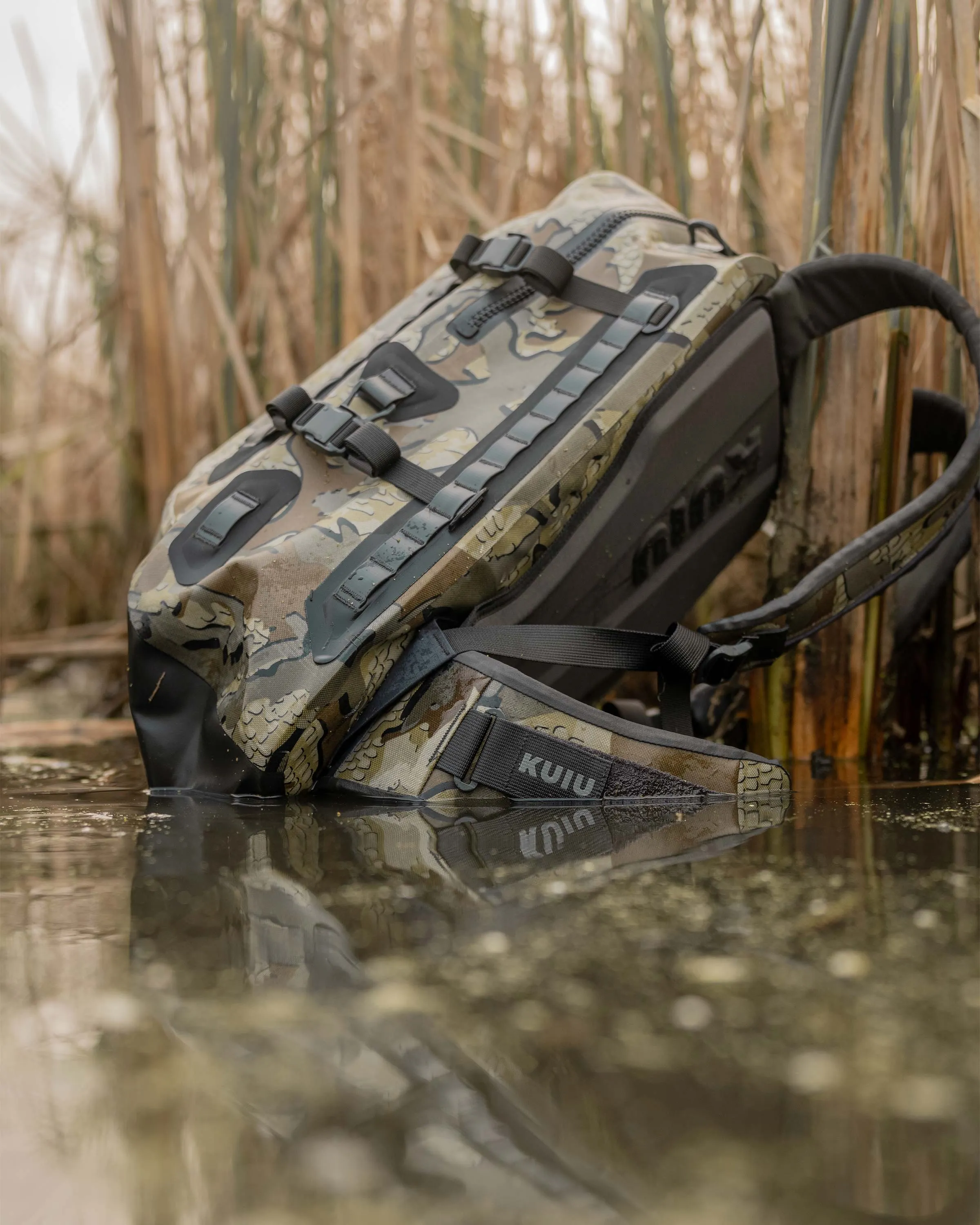 DeltaStorm 2200 Submersible Backpack | Coyote Brown