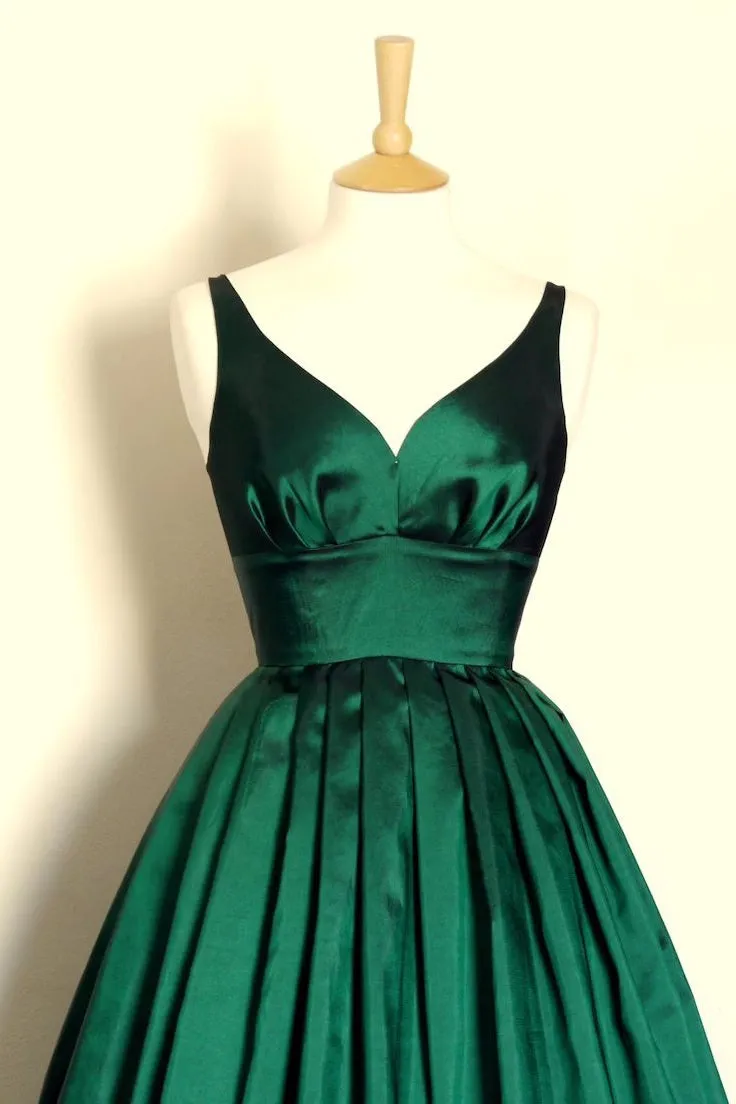 Emerald Green Short Homecoming Dress 8th Grade Graduation Dress