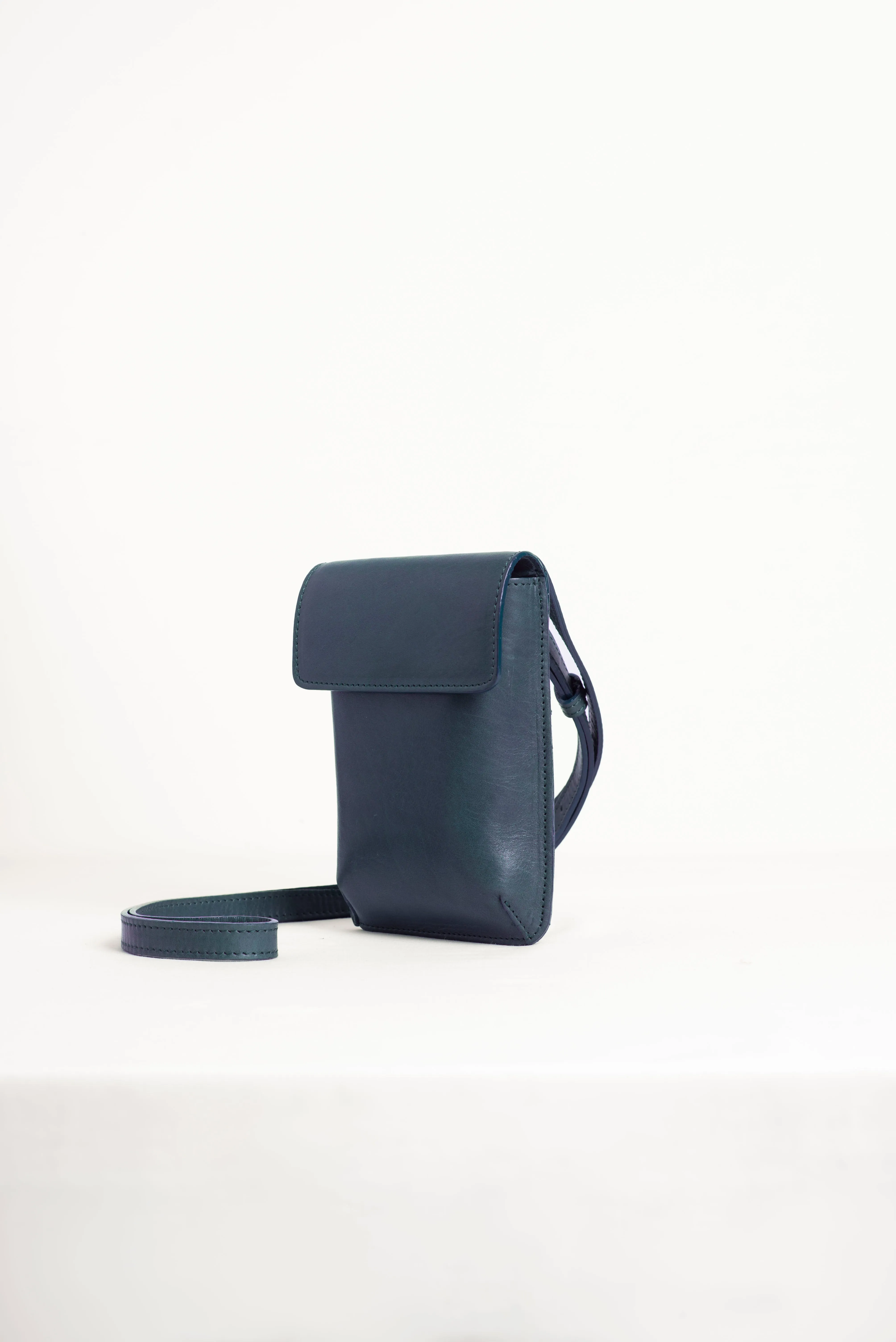 Leather crossbody bag - Rioja