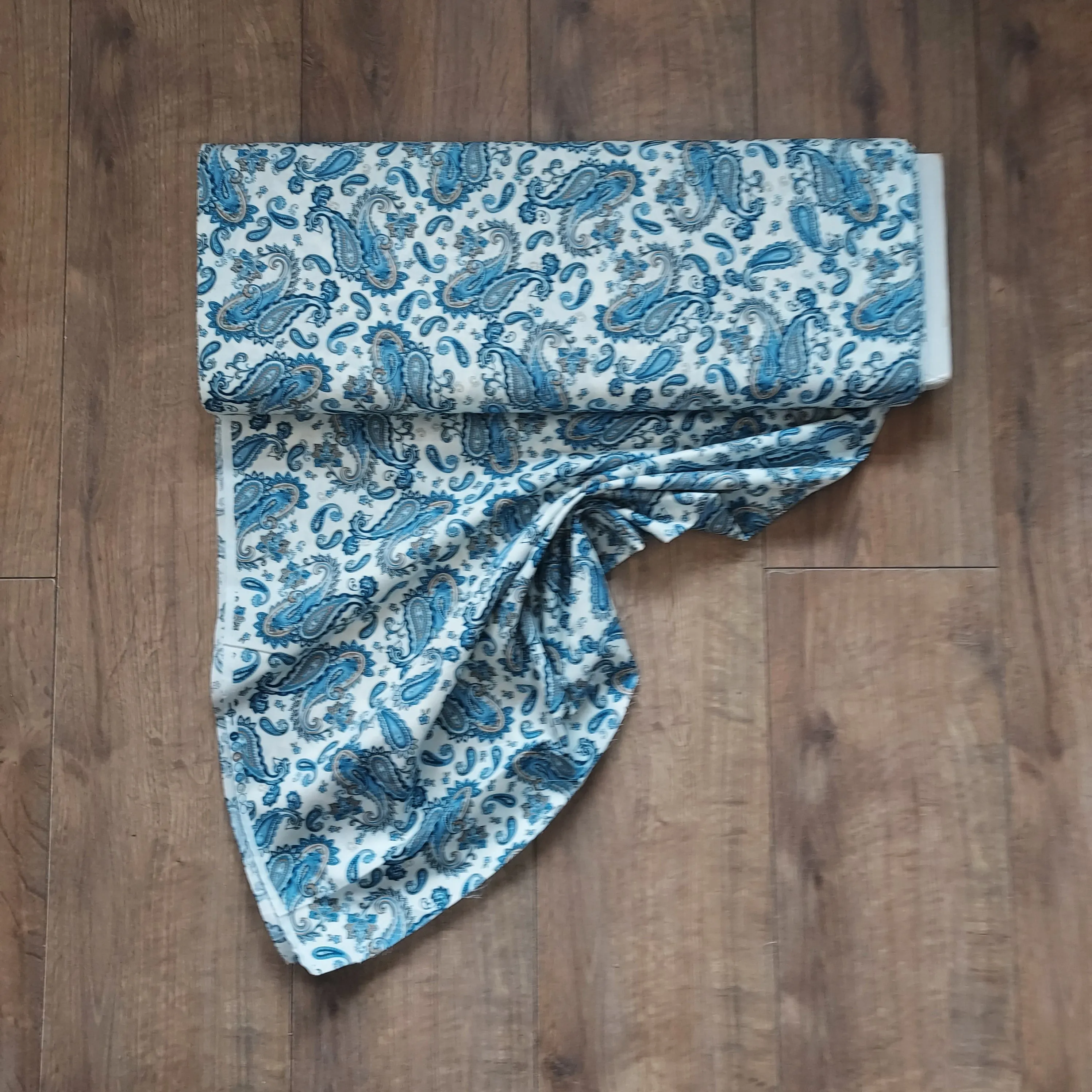 Paisley Cotton Fabric - Ivory Blue