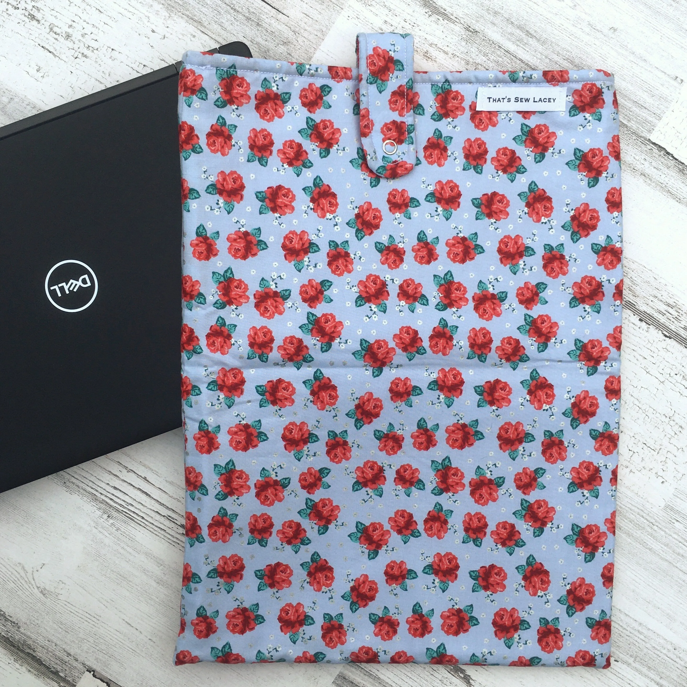 Red Rose Laptop Sleeve Snap Pouch