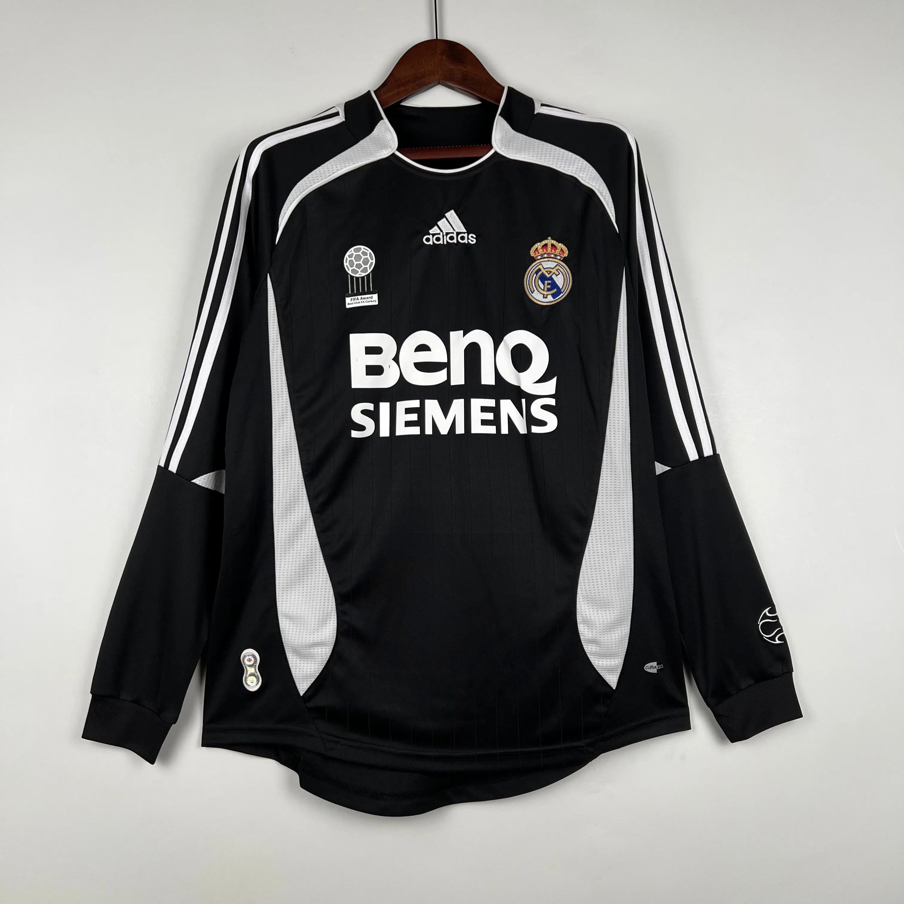 Retro Long Sleeve Real Madrid 06/07 Third Away S-XXL