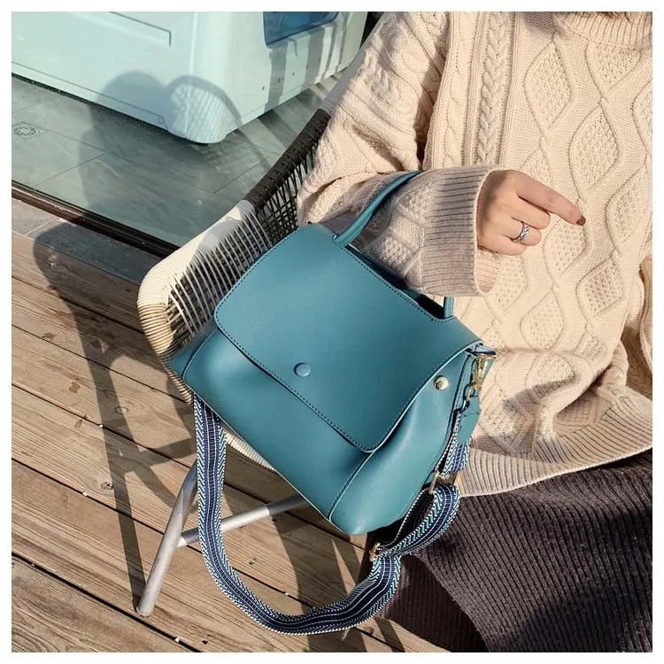 Simply PU Leather Solid Color Crossbody Bag For Women