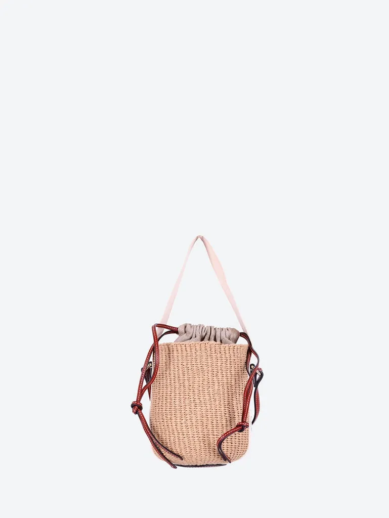 Small woody basket bag