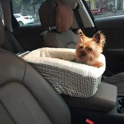 Universal Vehicle Armrest Box Pet Carrier Seat Non-Slip